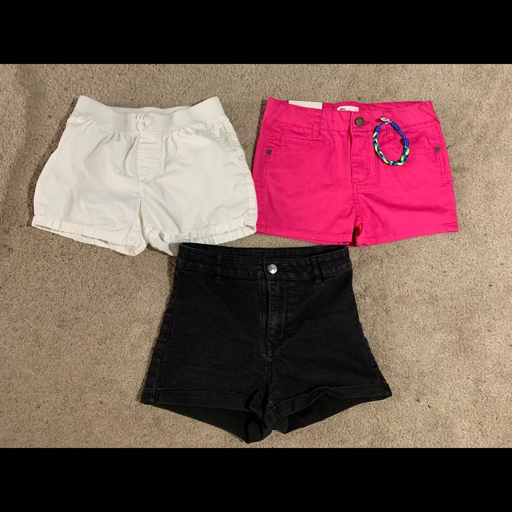 Girls shorts size 10, gently used, smoke free home